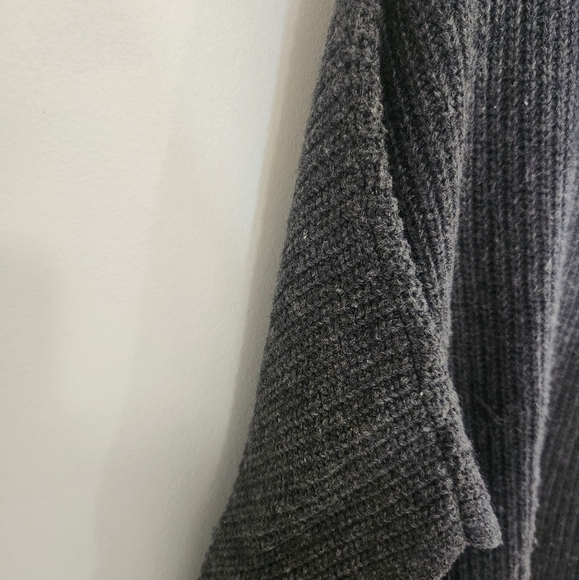 Lucky Brand Sweater Poncho - Picture 7 of 12